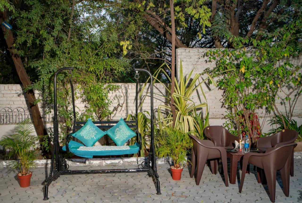 Hotel Ambavgarh Palace Udaipur Dış mekan fotoğraf