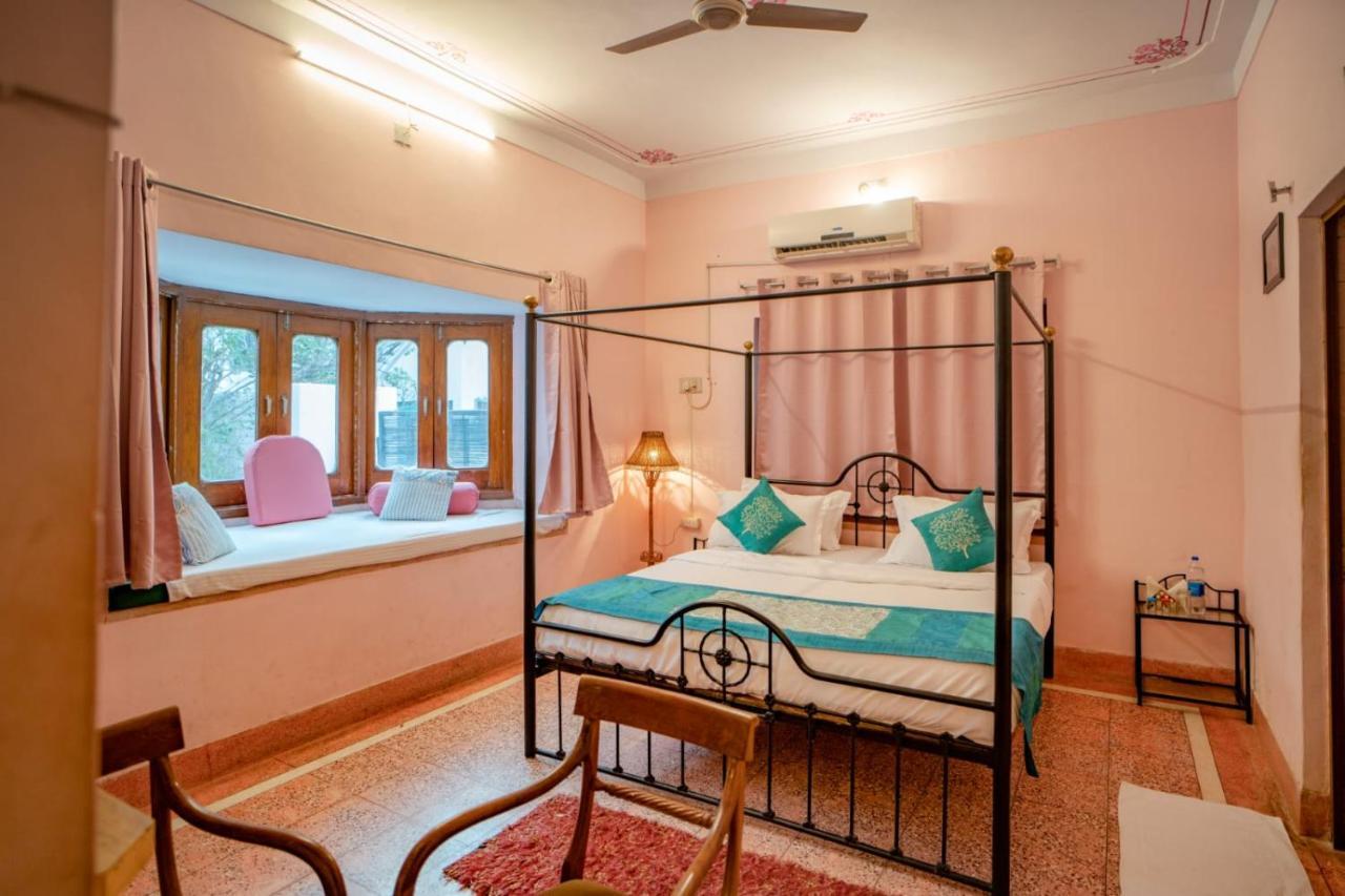 Hotel Ambavgarh Palace Udaipur Dış mekan fotoğraf