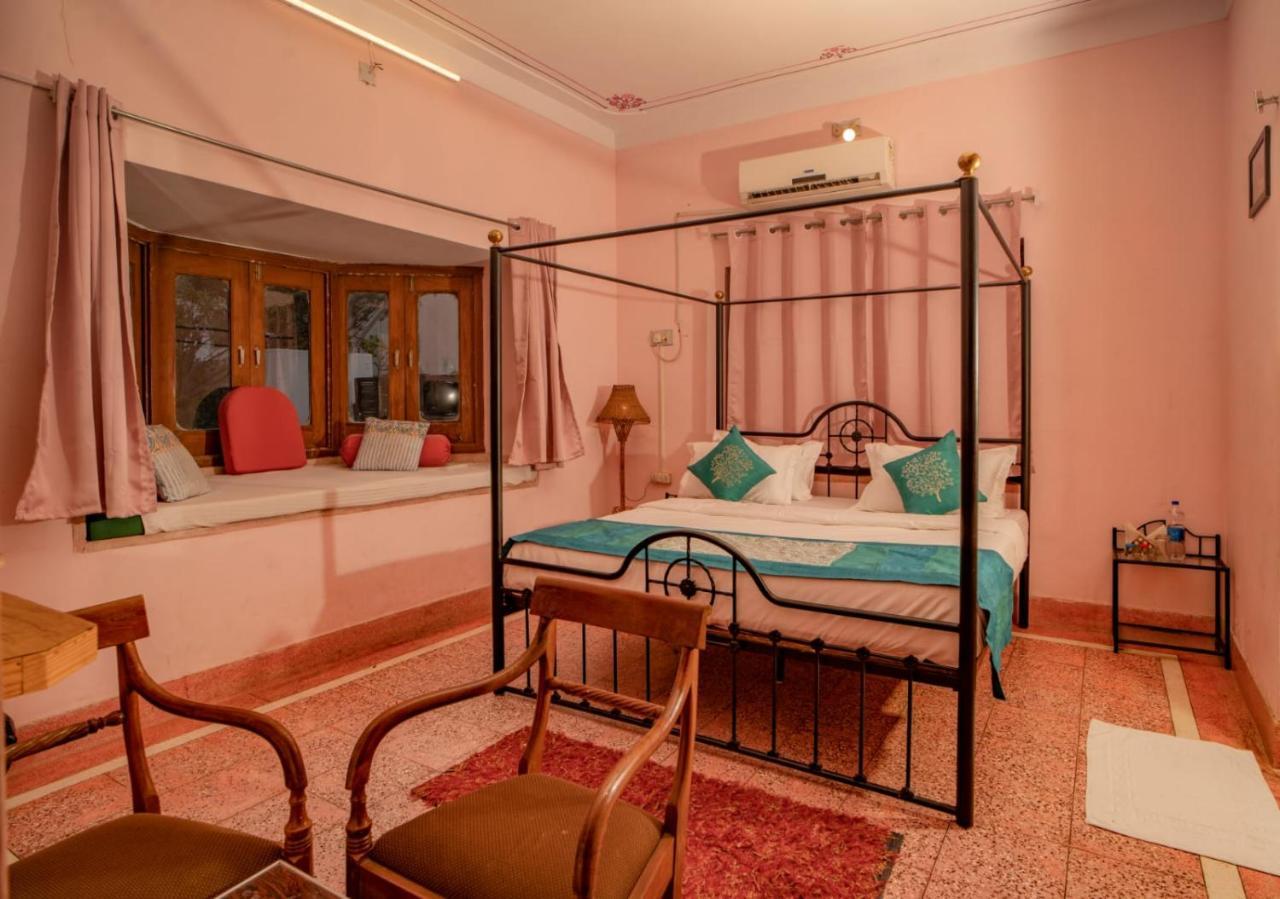 Hotel Ambavgarh Palace Udaipur Dış mekan fotoğraf