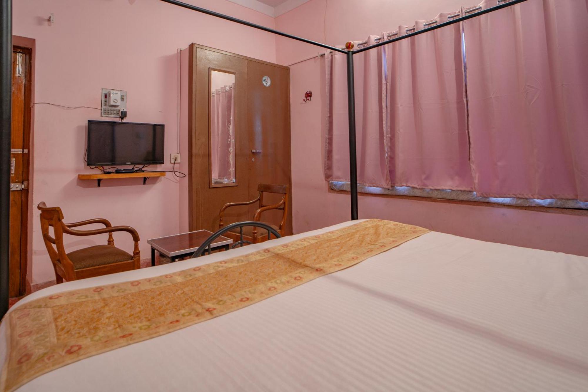 Hotel Ambavgarh Palace Udaipur Dış mekan fotoğraf