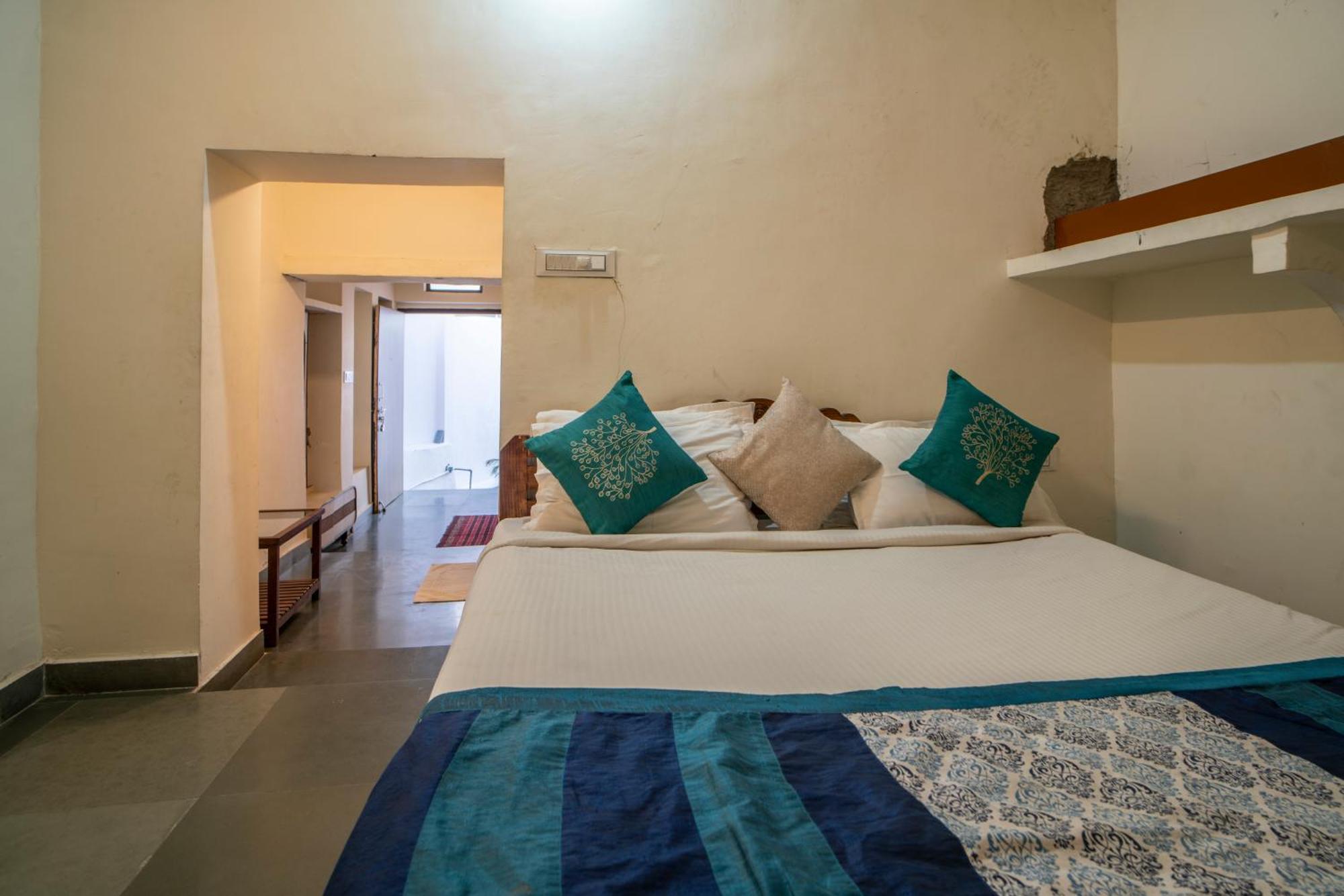 Hotel Ambavgarh Palace Udaipur Dış mekan fotoğraf