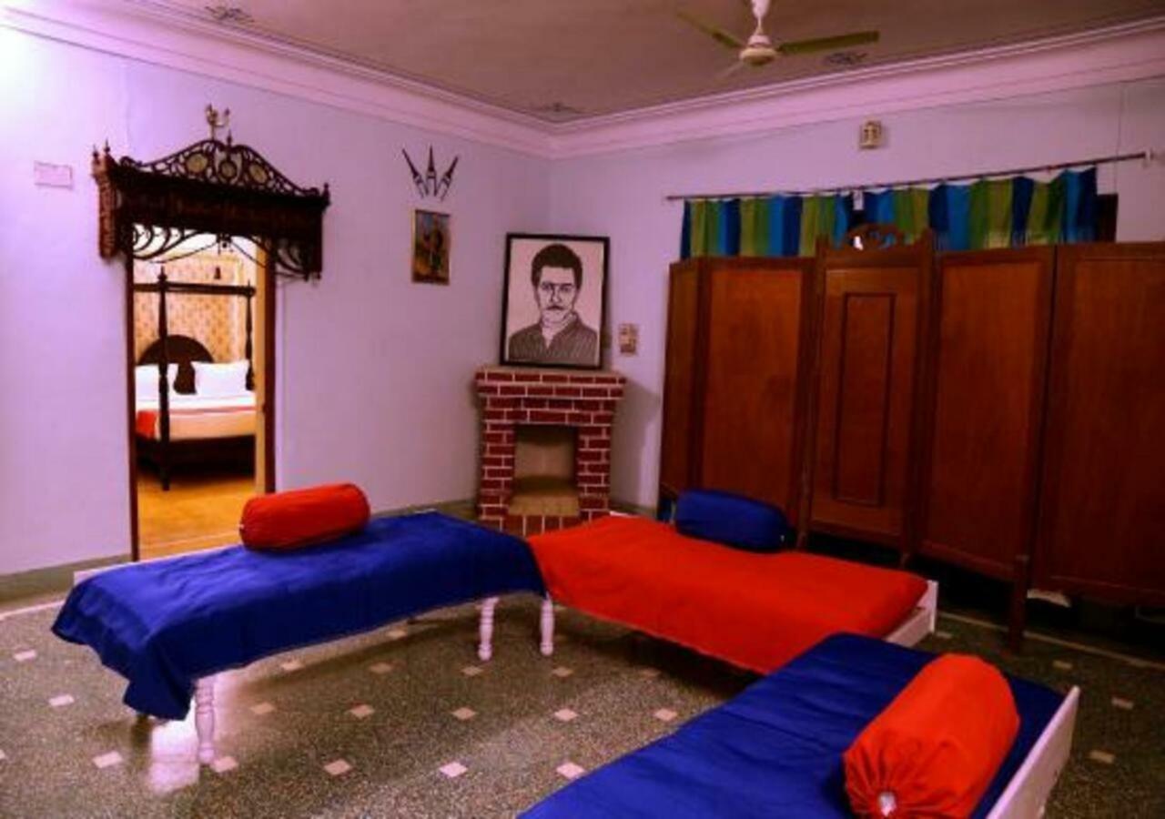 Hotel Ambavgarh Palace Udaipur Dış mekan fotoğraf