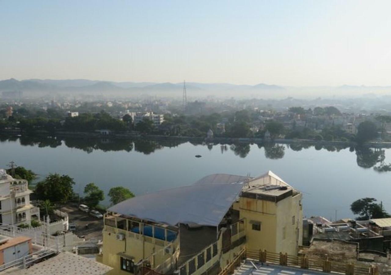 Hotel Ambavgarh Palace Udaipur Dış mekan fotoğraf